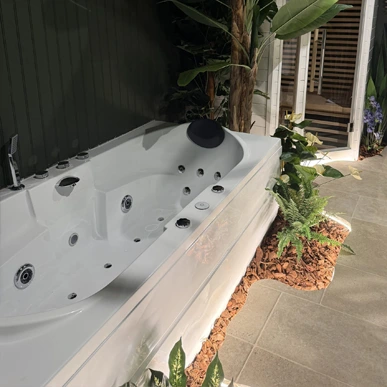 Baignoire balnéo