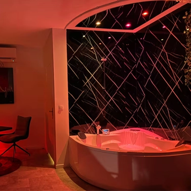 Baignoire balnéo
